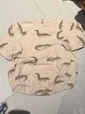 Rylee + Cru Beige Crocodile Print Sweatshirt Bubble Romper 6-12